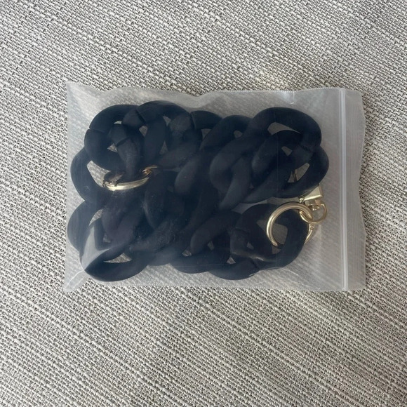 Womens Black Acrylic Purse Chain - Picture 2 of 2